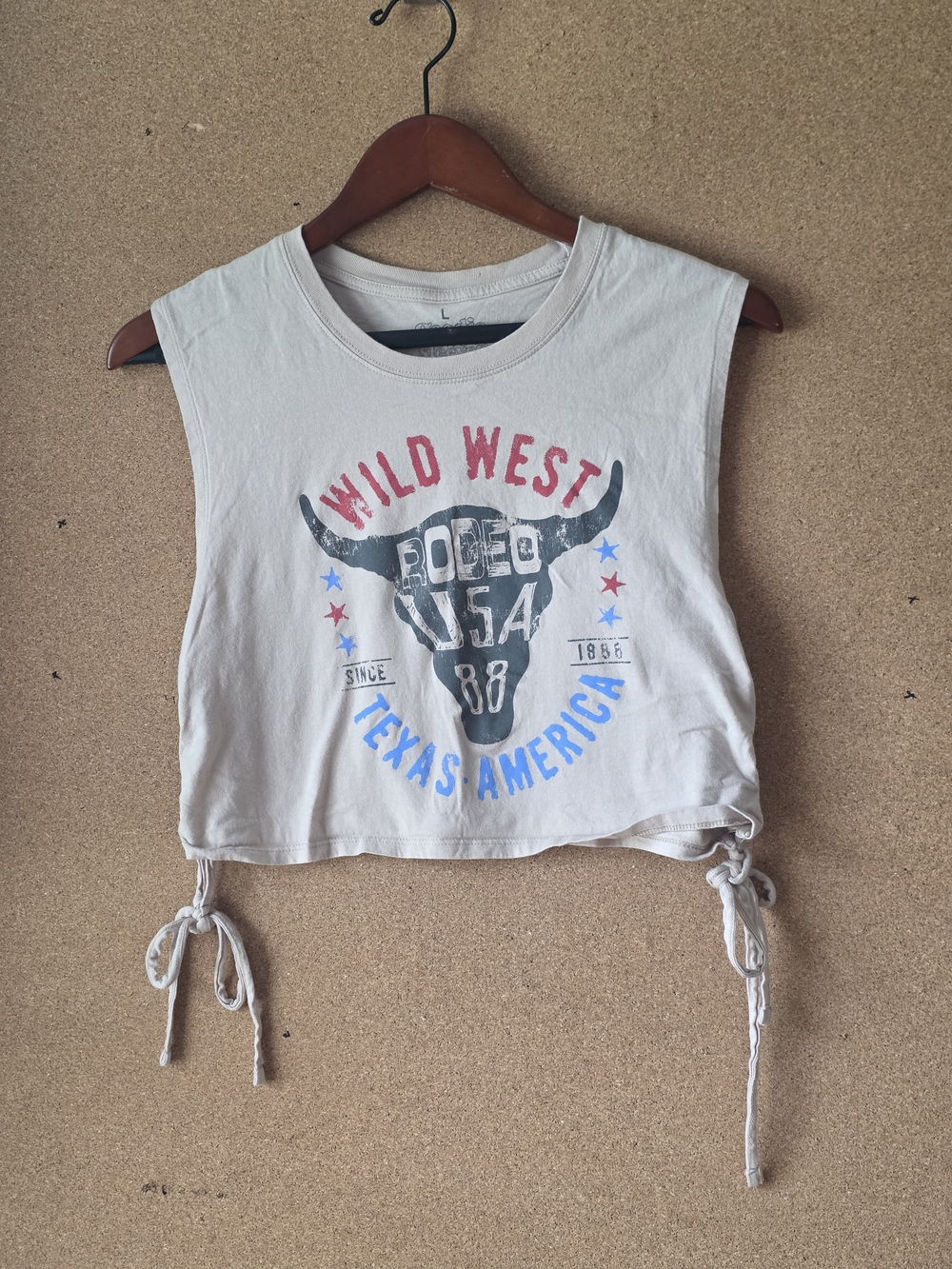 Goodie Two Sleeves Wild West Rodeo USA Cropped Tank Side Tie Large